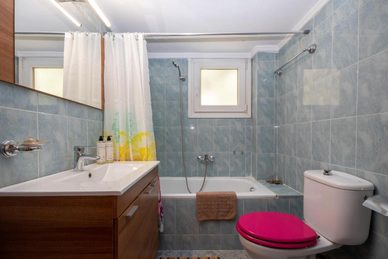 East City Living Apt - Netflix, Vesta Philoxenia Tesalonika Bagian luar foto